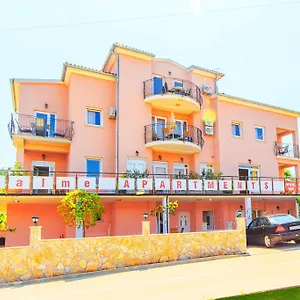 https://apartments-4-palme.in-istria.net